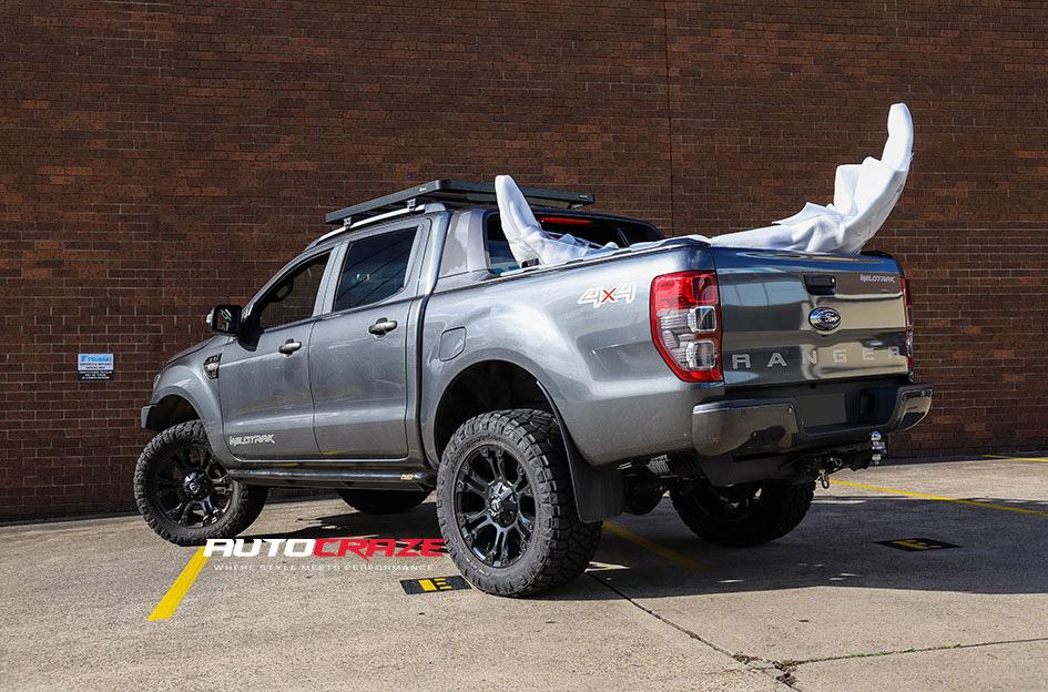 FORD-RANGER-VAPOR-MATTE-BLACK